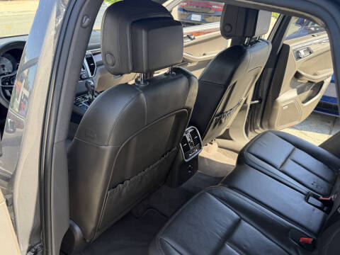 2015 Porsche Macan S