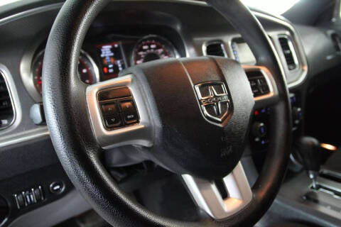 2013 Dodge Charger SE