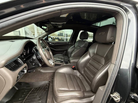 2017 Porsche Macan GTS