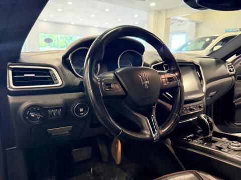 2017 Maserati Ghibli