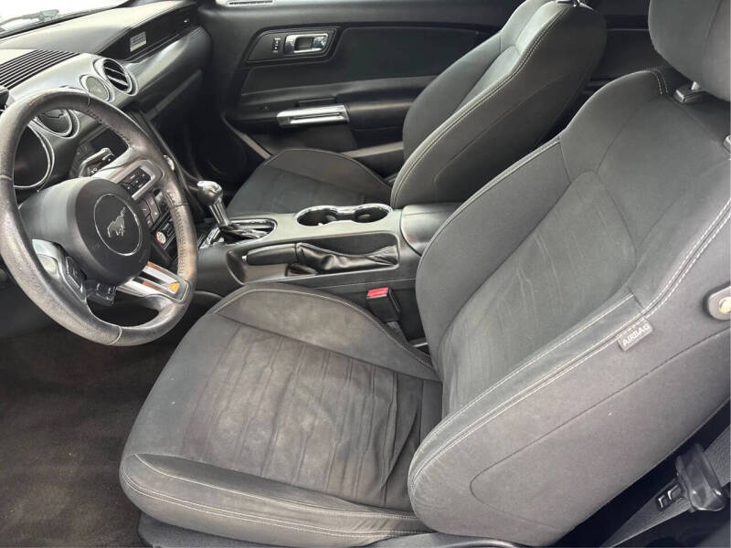 2015 Ford Mustang