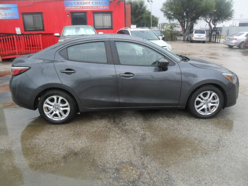 2016 Scion iA
