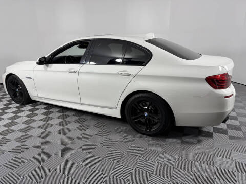 2016 BMW 5 Series 528i xDrive