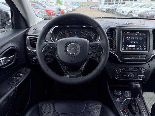 2022 Jeep Cherokee Trailhawk