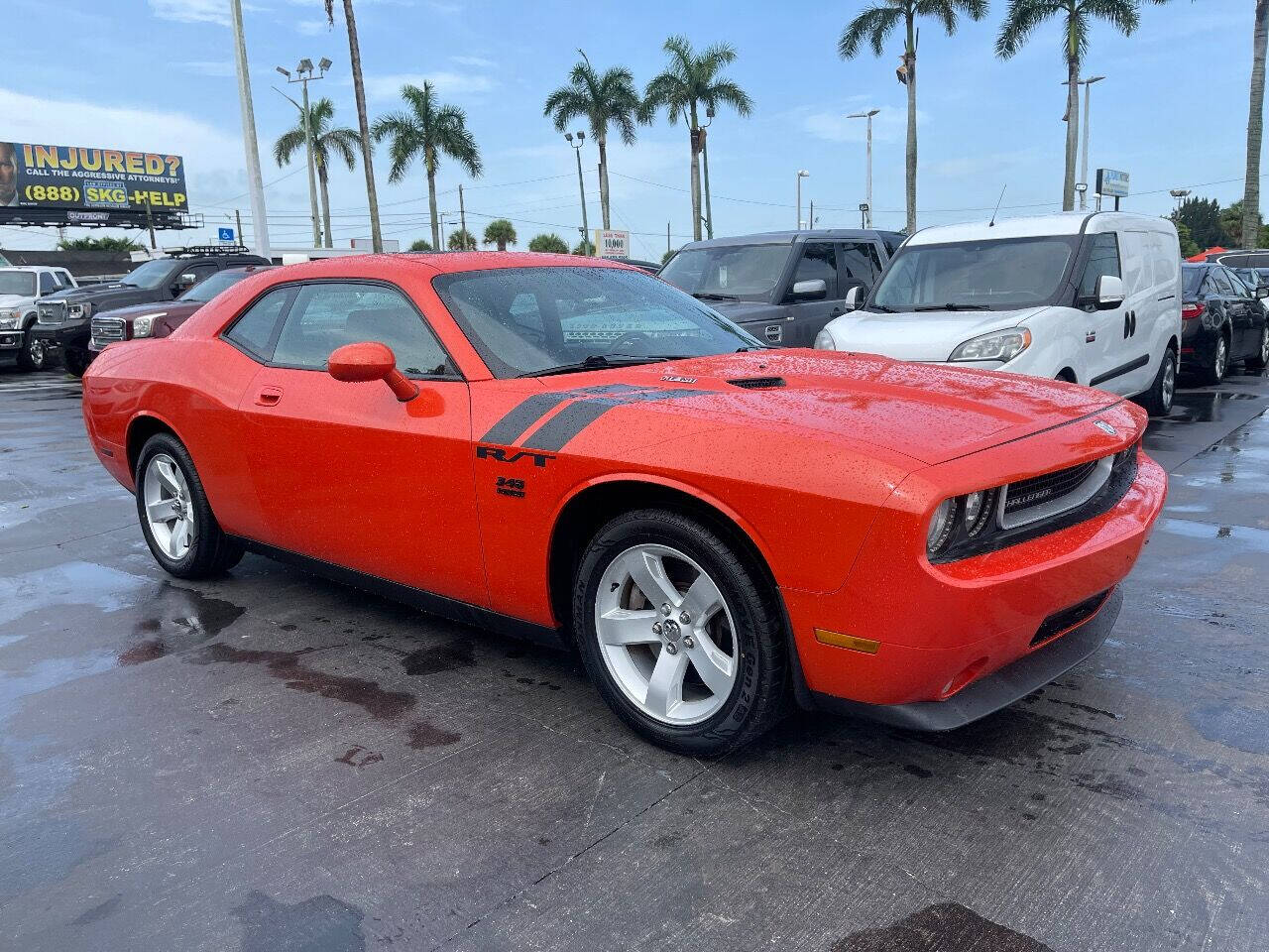 2010 DODGE Challenger Coupe - $16,900