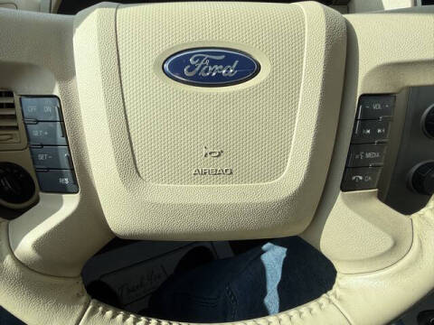 2011 Ford Escape XLT