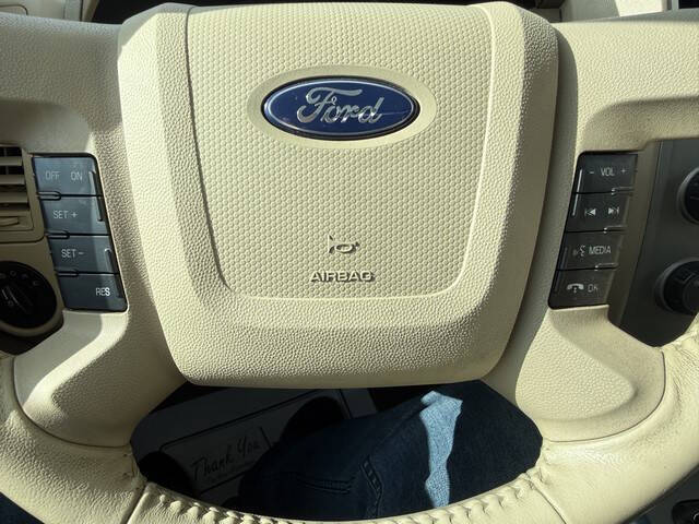 2011 Ford Escape XLT