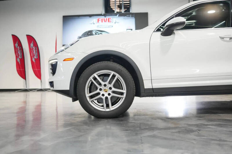 2016 Porsche Cayenne