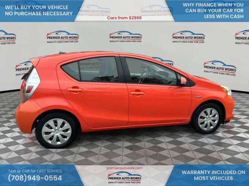 2013 Toyota Prius c