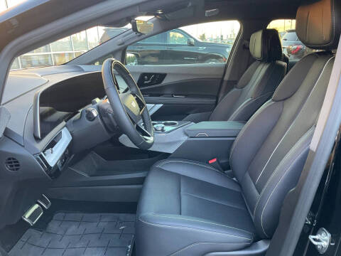 2025 Cadillac OPTIQ Sport 2