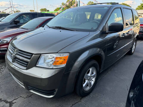 2010 Dodge Grand Caravan for sale at Lee's Auto Sales in Garden City MI