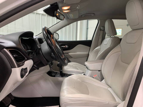 2021 Jeep Cherokee Latitude Lux