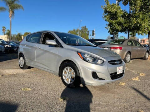 2012 Hyundai Accent GS