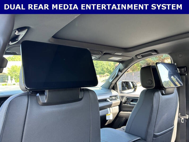 2025 GMC Yukon Elevation