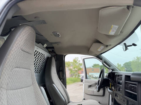 2017 Chevrolet Express 2500