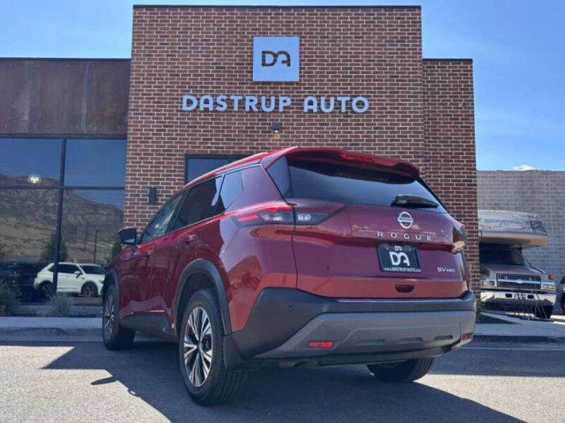 2021 Nissan Rogue SV