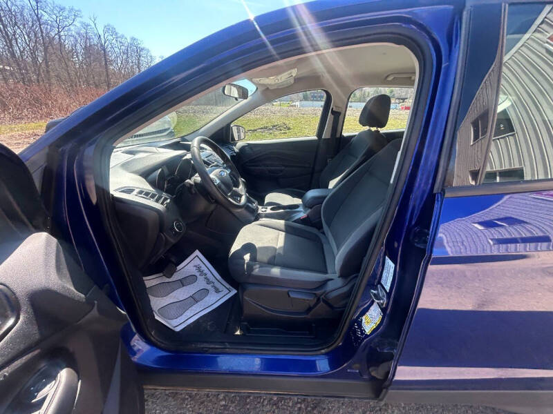 2016 Ford Escape S