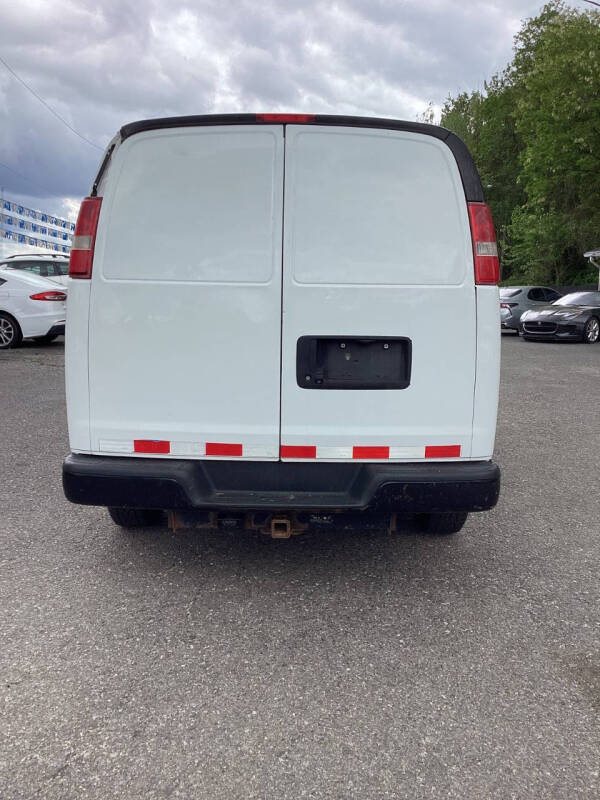 2016 Chevrolet Express 2500
