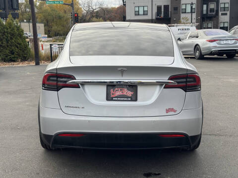 2016 Tesla Model X P90D