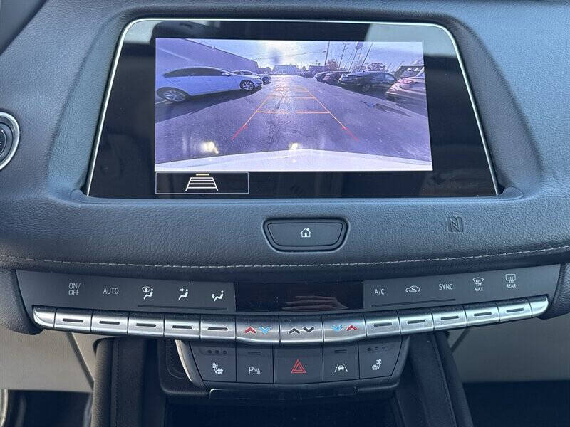 2020 Cadillac XT4 Premium Luxury