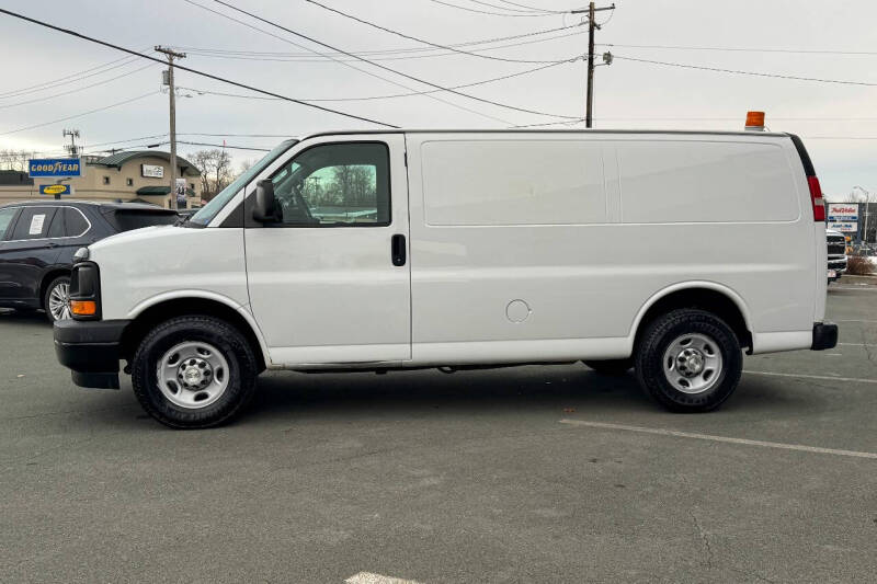 2017 Chevrolet Express 2500