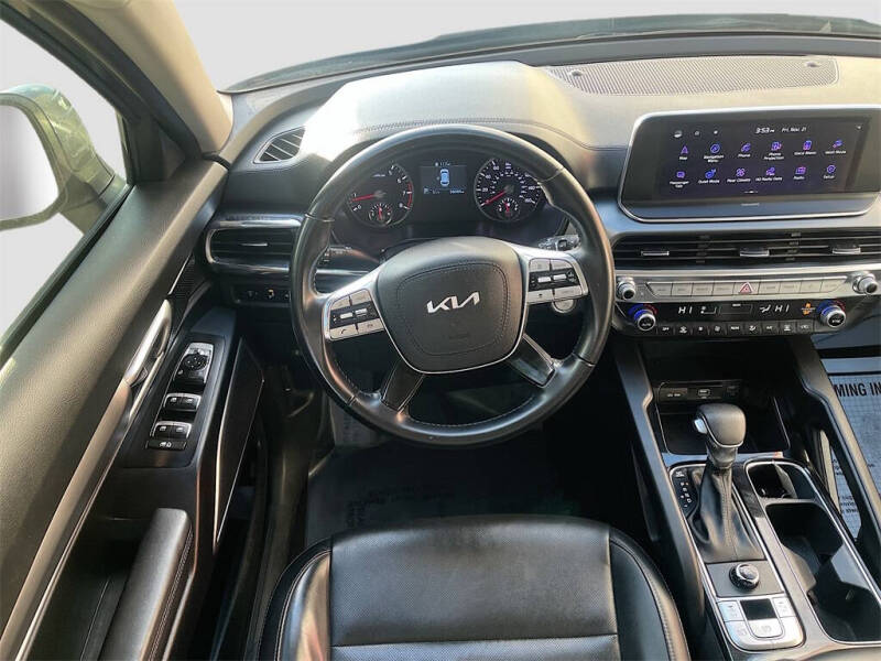 2022 Kia Telluride LX