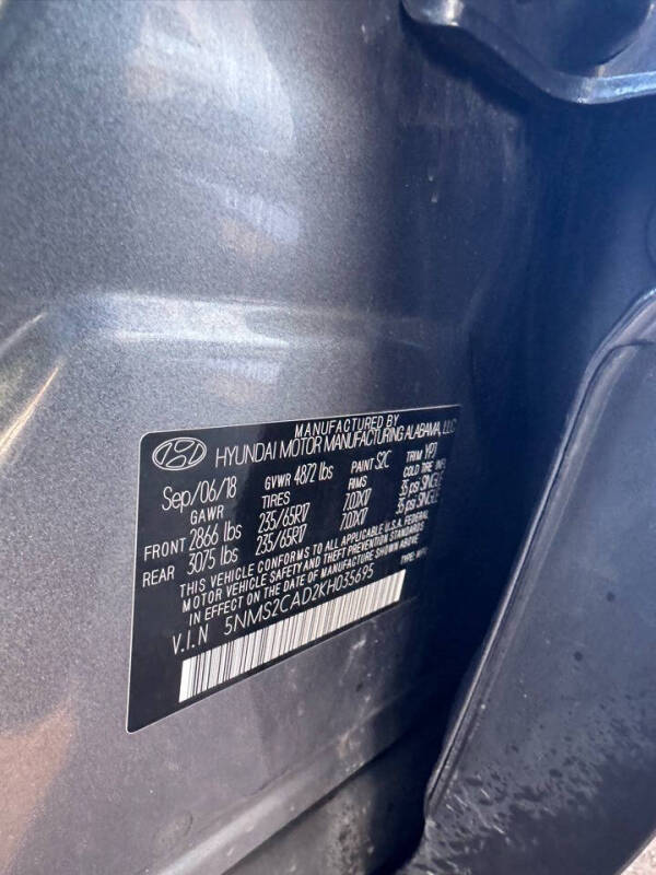 2019 Hyundai Santa Fe SE 2.4L