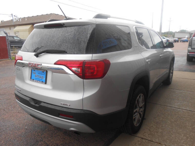 2019 GMC Acadia SLE-2