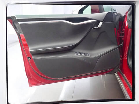 2014 Tesla Model S P85D