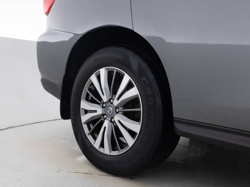 2018 Nissan Pathfinder S