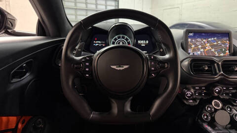 2021 Aston Martin Vantage