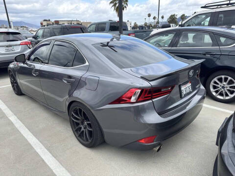 2016 Lexus IS 200t