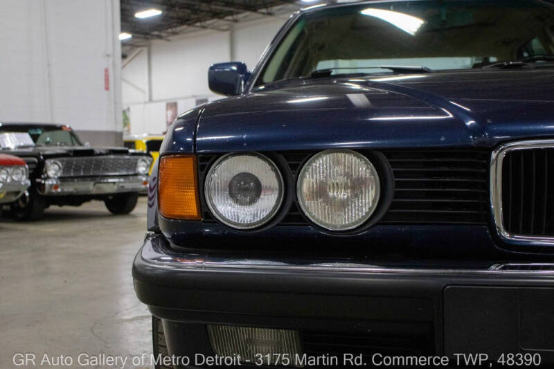 1990 BMW 7 Series 735i