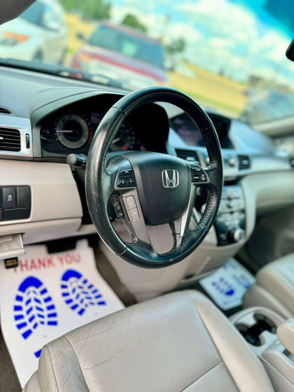 2011 Honda Odyssey EX-L w/DVD