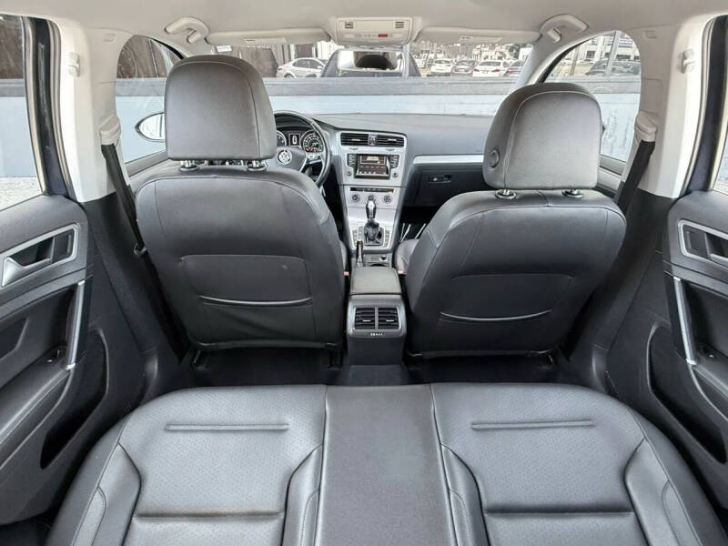 2015 Volkswagen Golf