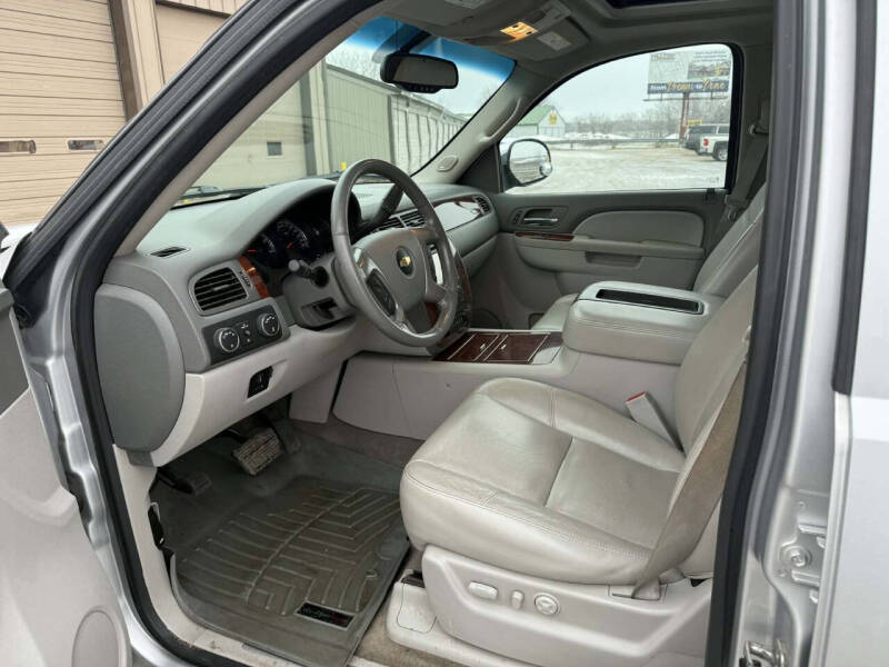 2013 Chevrolet Avalanche LTZ Black Diamond