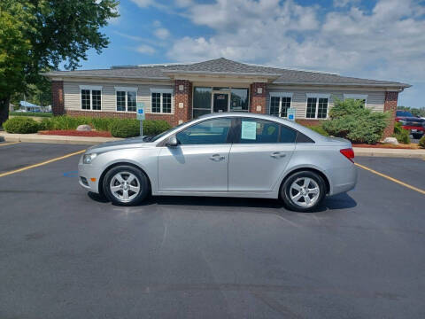 2013 Chevrolet Cruze for sale at Pierce Automotive, Inc. in Antwerp OH