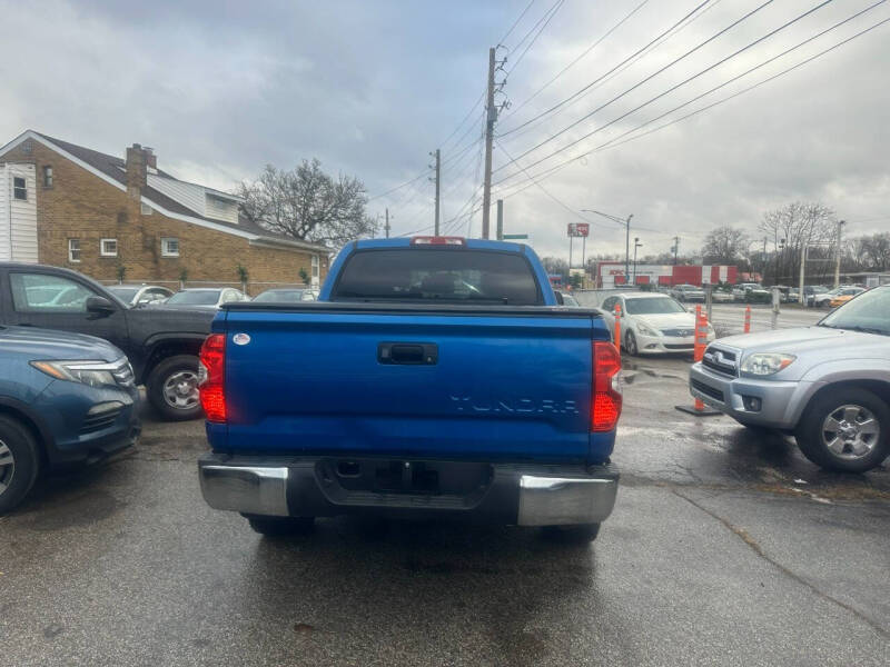2016 Toyota Tundra SR5