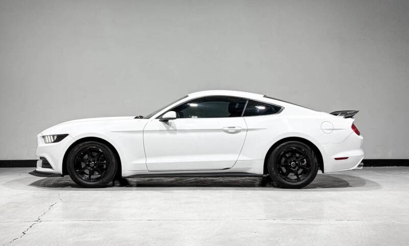 2015 Ford Mustang V6