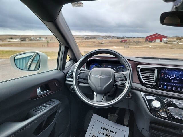 2020 Chrysler Pacifica Limited 35th Anniversary