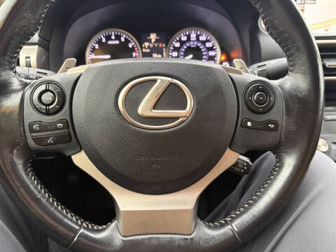 2016 Lexus IS 300