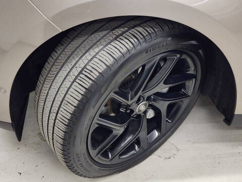 2023 Land Rover Range Rover Sport P360 SE