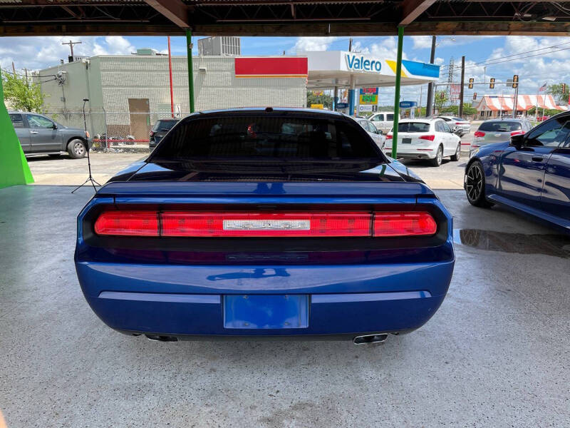 2012 Dodge Challenger R/T