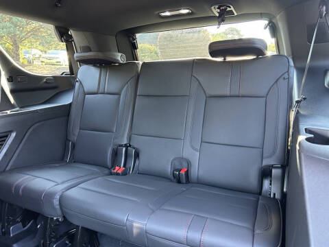 2025 Chevrolet Tahoe RST