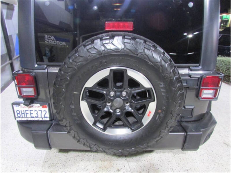 2017 Jeep Wrangler Unlimited Freedom