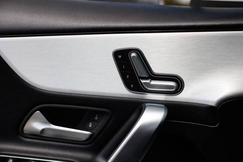 2019 Mercedes-Benz A-Class A 220