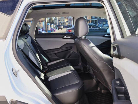 2023 Volkswagen Taos SEL 4Motion