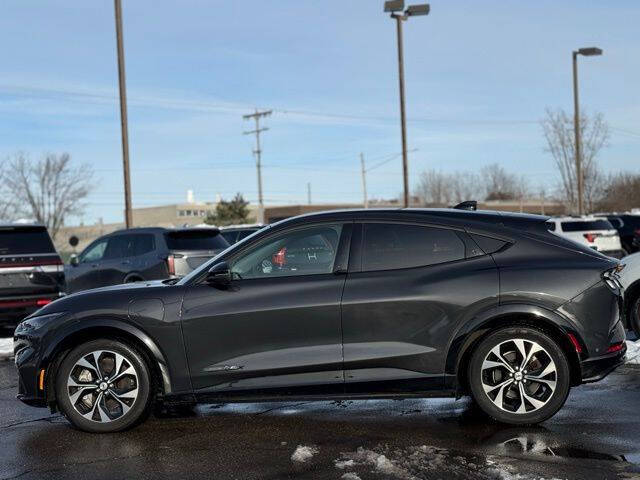 2022 Ford Mustang Mach-E Premium