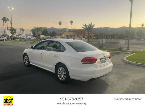 2012 Volkswagen Passat S PZEV