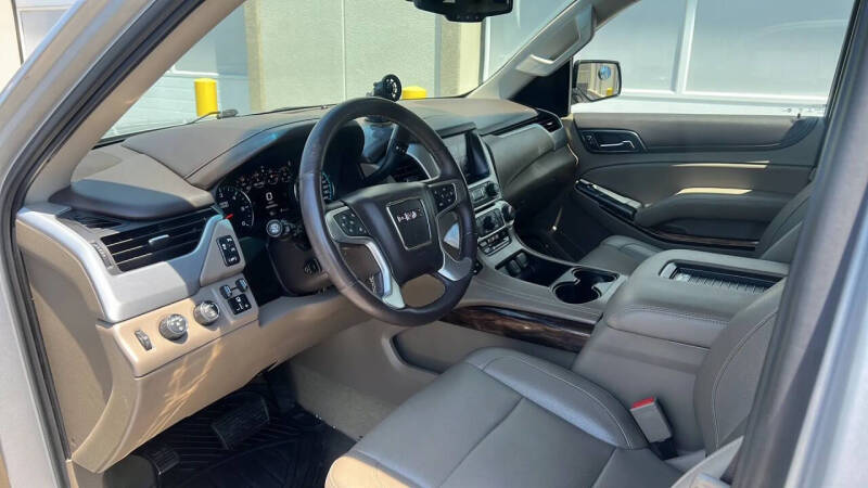 2017 GMC Yukon SLT